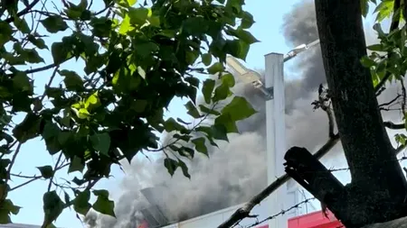 Incendiu puternic la terasa AFI Palace Cotroceni. O armată de pompieri a intrat în acțiune!