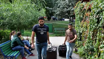 Studenții care nu stau în cămine ar putea primi bani pentru chirie