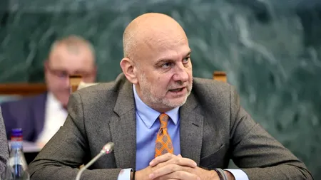 Dumitru Costin, revoltat pe bugetari: „Un etaj întreg dintr-o clădire venea la muncă după ora 10:00”