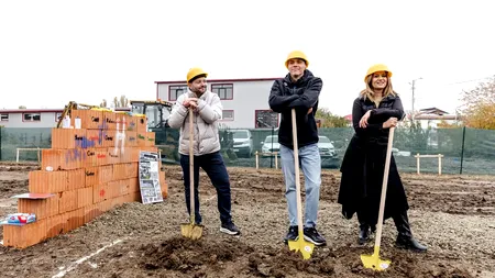 Cum au ajuns la lopată David Popovici, Amalia Enache și Mihai Morar