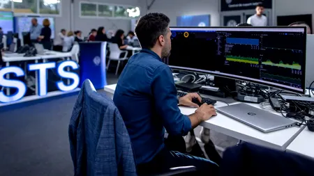 Revoluție la 112: românii vor putea suna și prin apel video. Localizare la câțiva metri