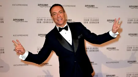 Scandalul Jean-Claude Van Damme continuă. Actorul ar fi avut cinci victime din România și știa că sunt minore