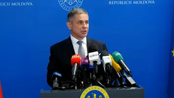 Ministrul Apărării de la Chișinău a întrerupt o jurnalistă care i s-a adresat în limba rusă