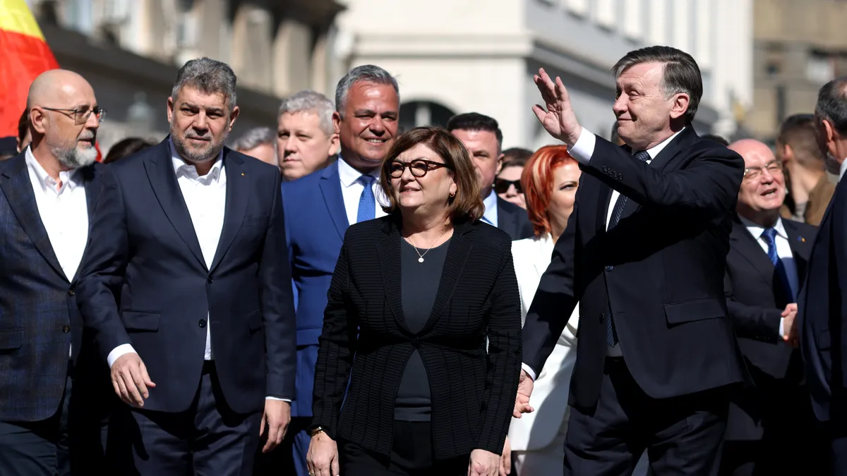 Crin Antonescu, despre rolul „primei doamne”, dacă el câştigă prezidenţialele: Mi-aş dori-o implicată!