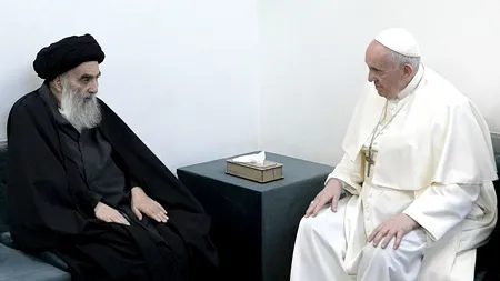 Întrevedere în spatele uşilor închise: Marele ayatollah Ali al-Sistani l-a primit pe Papa Francisc