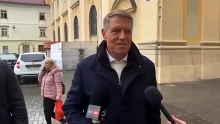 Klaus Iohannis a rupt tăcerea la ieșirea din biserică, de Florii. Ce a transmis românilor