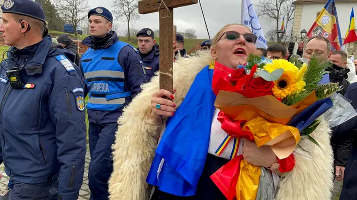 Șoșo și Țuțea: cum reușește o minte tulburată să se agațe de un intelectual real, fără să înțeleagă o iotă