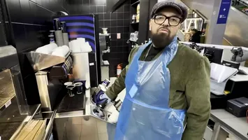 Piedone a controlat Aeroportul Otopeni. A găsit prețuri exagerate și „ciupeli” la cântar (Video)