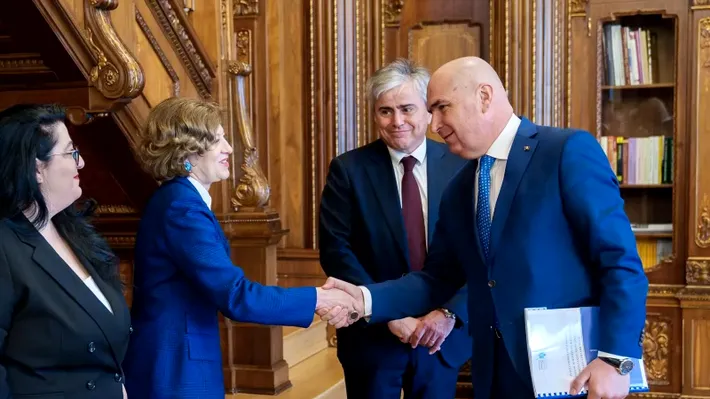 Oana Gheorghiu sare în apărarea premierului Bolojan și avertizează: „Există o presiune reală împotriva schimbării”