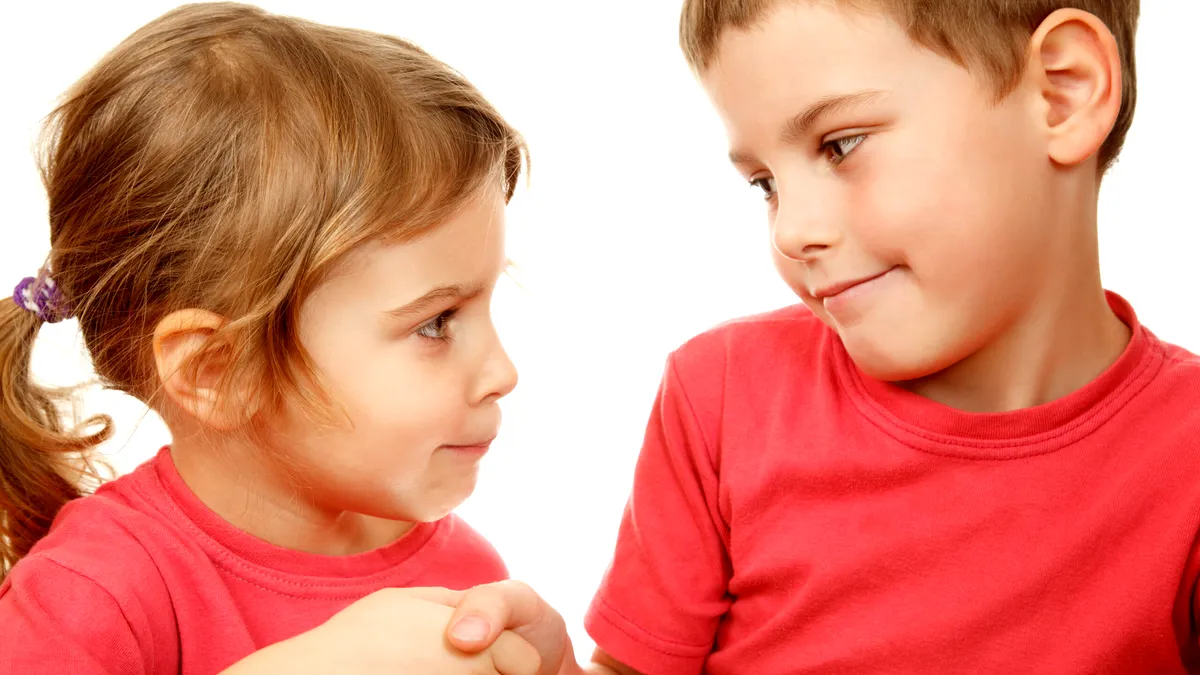 Fiicele sau băieții? Cine are mai multe șanse să fie copilul preferat