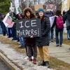 Furia anti-ICE devastează America: protestatarii au ocupat străzile din marile orașe