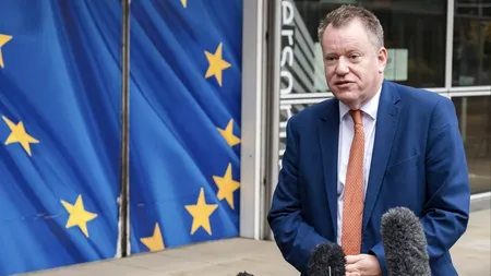 Ministrul britanic pentru Brexit demisionează în mod senzațional