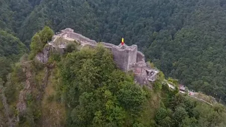 Cetatea Poenari, una dintre fostele reședințe ale lui Vlad Țepeș, se redeschide de azi