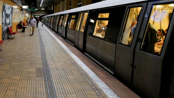 Miruță suspendă scumpirea metroului: Metrorex are două luni să taie cheltuielile și să justifice tariful de 7 lei
