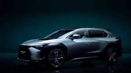 Toyota lucrează la conceptul bZ4X, prima mașină electrică dezvoltată pe noua platformă e-TNGA