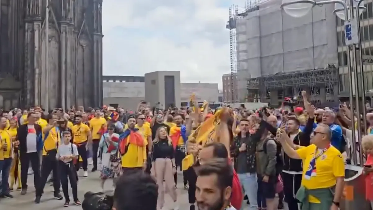 Fanii tricolorilor au invadat Germania. Au cântat imnul României și au dansat pe Ciuleandra la Köln. Video