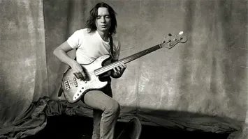 Cutiuța muzicală: Jaco Pastorius – basistul care a reinventat gravitația muzicală