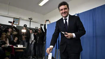 Nicușor Dan anunță începutul discuțiilor informale pentru un posibil nou guvern: „Să vedem cine, ce vrea”