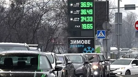 Criza carburanților în Ucraina: Ce sortimente sunt greu de găsit și care sunt noile prețuri