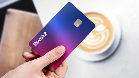 Revolut schimbă jocul bancomatelor: tehnologie de ultimă oră și servicii fără comisioane