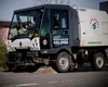 Salubrizarea Sectorului 5: Cum funcționează operațiunile de măturat manual și mecanizat