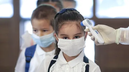 Primul elev infectat cu coronavirus după deschiderea școlilor: o fetiță din Sectorul 6 din Capitală