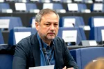 Europarlamentarul Dan Motreanu cere măsuri urgente pentru salvarea pisciculturii româneşti