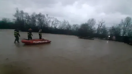 Vremea rea a făcut ravagii în ultimele 24 de ore în 22  localități din țară (FOTO)