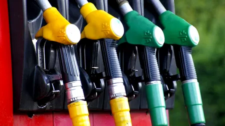 Benzina s-a scumpit cu 20% de la începutul anului, iar motorina, cu 37%