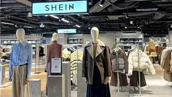 SHEIN va fi listată la Bursa din Hong Kong. Retailerul online este evaluat la 66 de miliarde de dolari