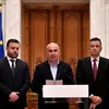 Politicienii au intrat în concediu. Multe reforme rămân pe masa de lucru, la fel și scandalurile din Coaliție