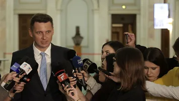 CCR decide soarta reformelor. Mircea Abrudean: „Proiectele Guvernului sunt cât se poate de constituționale”
