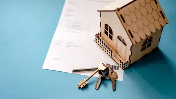 Evaluatorii imobiliari: nu va urma o ajustare generală a pieţei, ar putea fi o corecţie pe anumite segmente