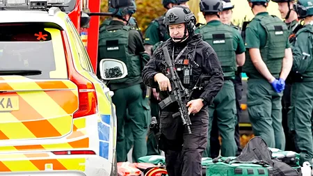 Atac lângă o sinagogă din Manchester, patru persoane rănite și un suspect împușcat de polițiști