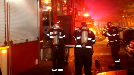 Explozie urmată de incendiu într-un apartament din București: Proprietarul locuinței  fost găsit decedat (FOTO)
