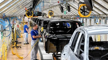 Gata cu optimismul lui Oliver Blume, CEO Volkswagen. Colosul se clatină. Zeci de mii de concedieri