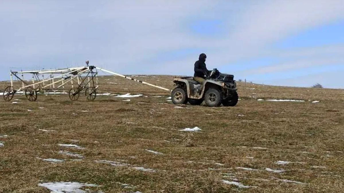 Morminte vechi de circa 4 milenii, descoperite de cercetători români şi cehi
