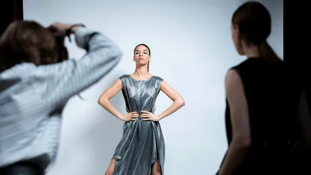 Concedieri în industria modei. Peste 10.000 de angajaţi, daţi afară de branduri de lux
