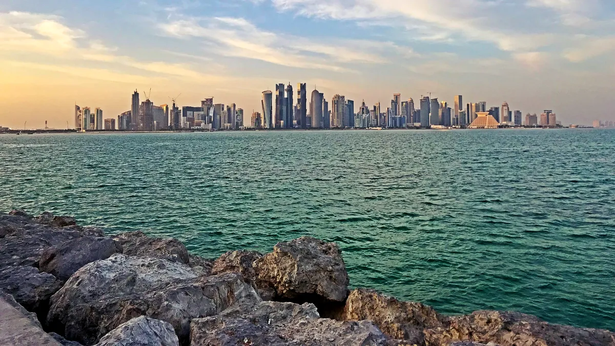 Doha – tur Qatar Airways intre zboruri