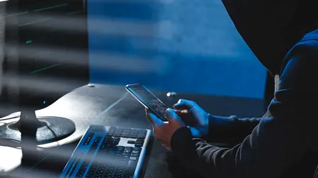 Elev din București, în vizorul FBI. A amenințat cu bombă sute de școli din SUA