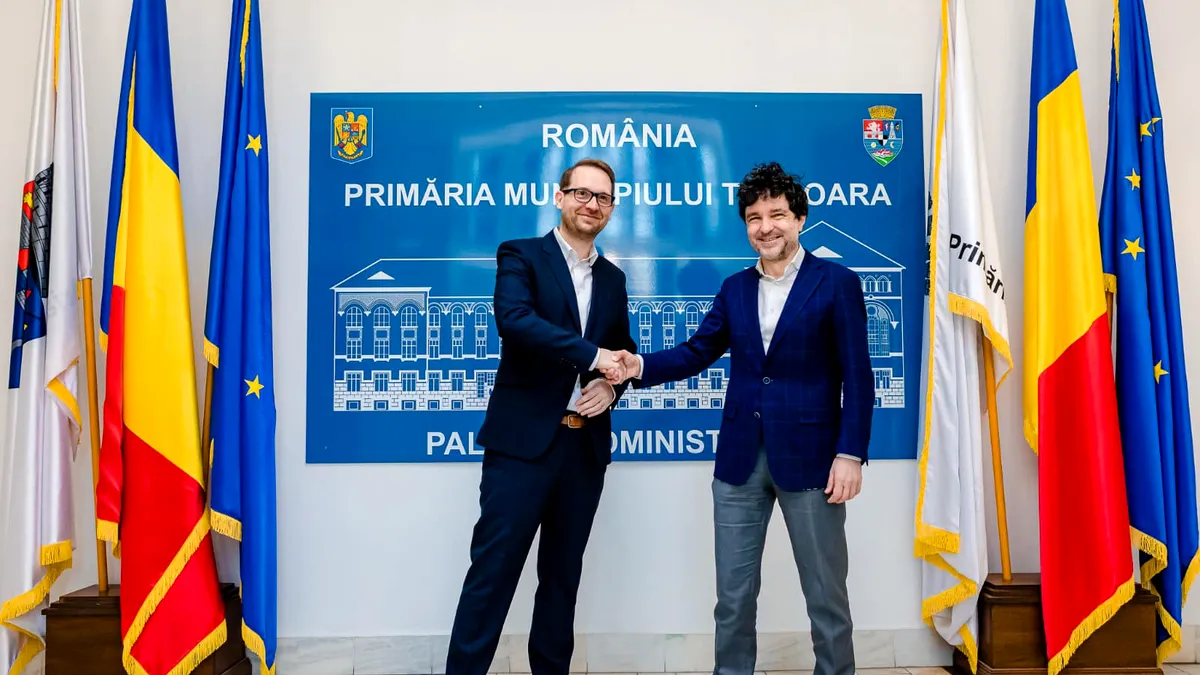 Nicușor Dan, absent la Davos. Dominic Fritz explică strategia „cărții prudenței” în fața tensiunilor Trump-Europa