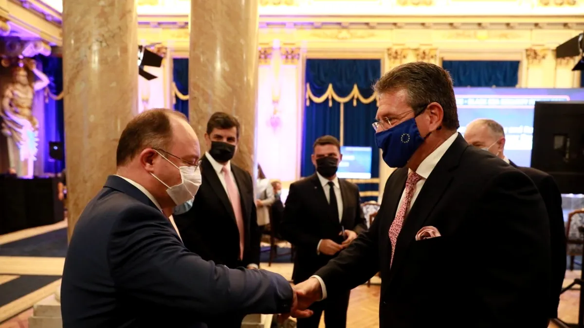 Ministrul de Externe Bogdan Aurescu și vicepreședintele CE Maros Sefcovic au discutat despre reglementarea relațiilor UE cu Regatul Unit
