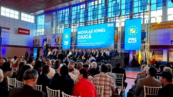 Lansarea candidaților PNL Galați, cu laude pentru primarii care n-au plecat la PSD și un Plugușor: „Votați, măi!”