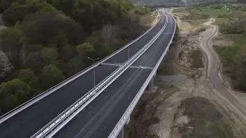 Autostrada Sibiu-Pitești avansează. Posibilă deschidere în 2026, cu șase luni mai devreme