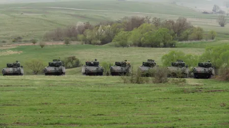 Exercițiu militar la Cincu: Sute de soldați români și aliați trag cu muniție reală, sub atenta supraveghere a Franței, avertizată de Rusia