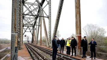 Podul de cale ferată care se va deschide după 33 de ani. Asigură legătura feroviară cu Republica Moldova