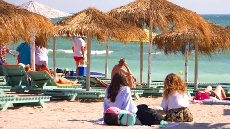 Număr uriaș de turiști pe litoral, în minivacanța de 1 Mai și Paște. Care a fost cea mai aglomerată stațiune