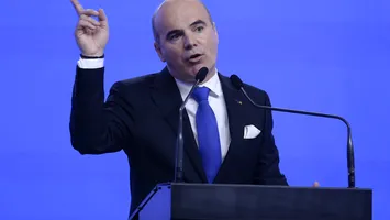 Rareș Bogdan atacă filosofia economică a lui Ilie Bolojan: „Tăierile și supraimpozitarea sunt greșite”