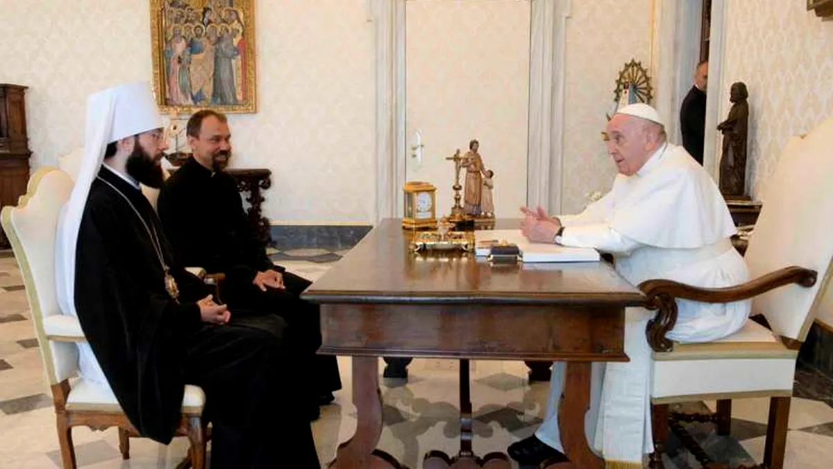 Papa Francisc s-a întâlnit cu numărul 2 din Biserica Ortodoxă Rusă înainte de întâlnirea sa cu patriarhul Kirill