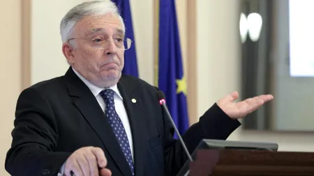 Mergem de mână cu recesiunea. BNR laudă Guvernul, criticile nu prea se aud